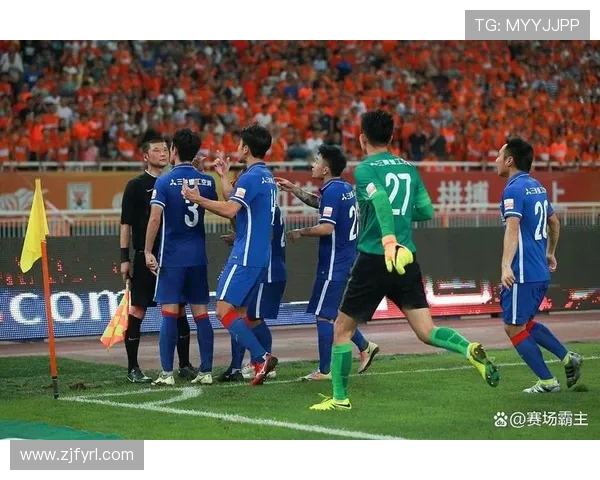 武汉排球队意识争议引发热议球迷与专家各抒己见探讨球队未来发展方向 武汉排球队意识争议引发热议球迷与专家各抒己见探讨球队未来发展方向